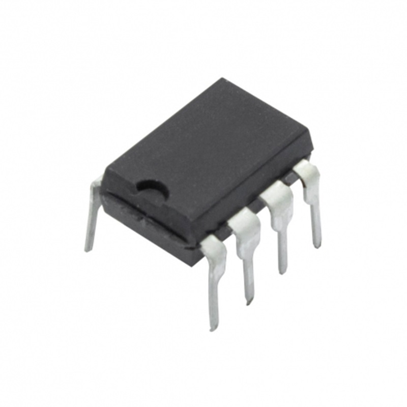 آیسی PWM کنترلر UC3843 پکیج DIP